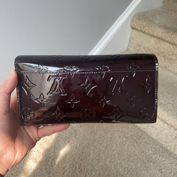 Louis Vuitton Sarah monogram Vernis Amarante wallet - Picture 4 of 11